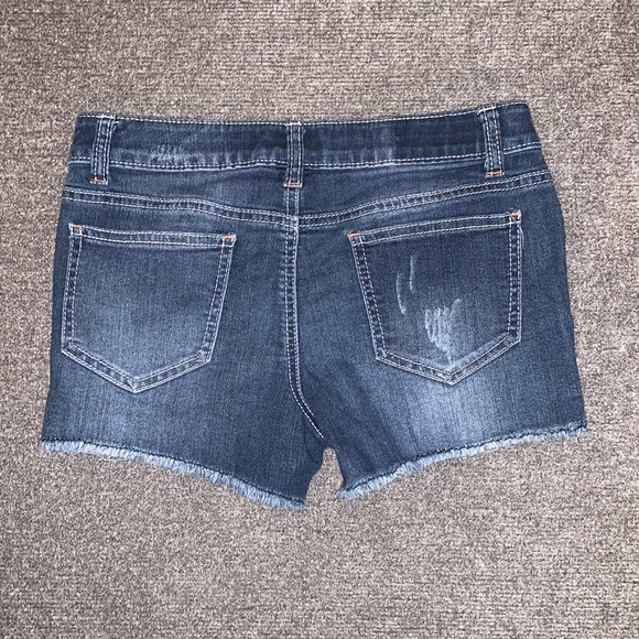 Mudd Shorts - Picture 2 of 5